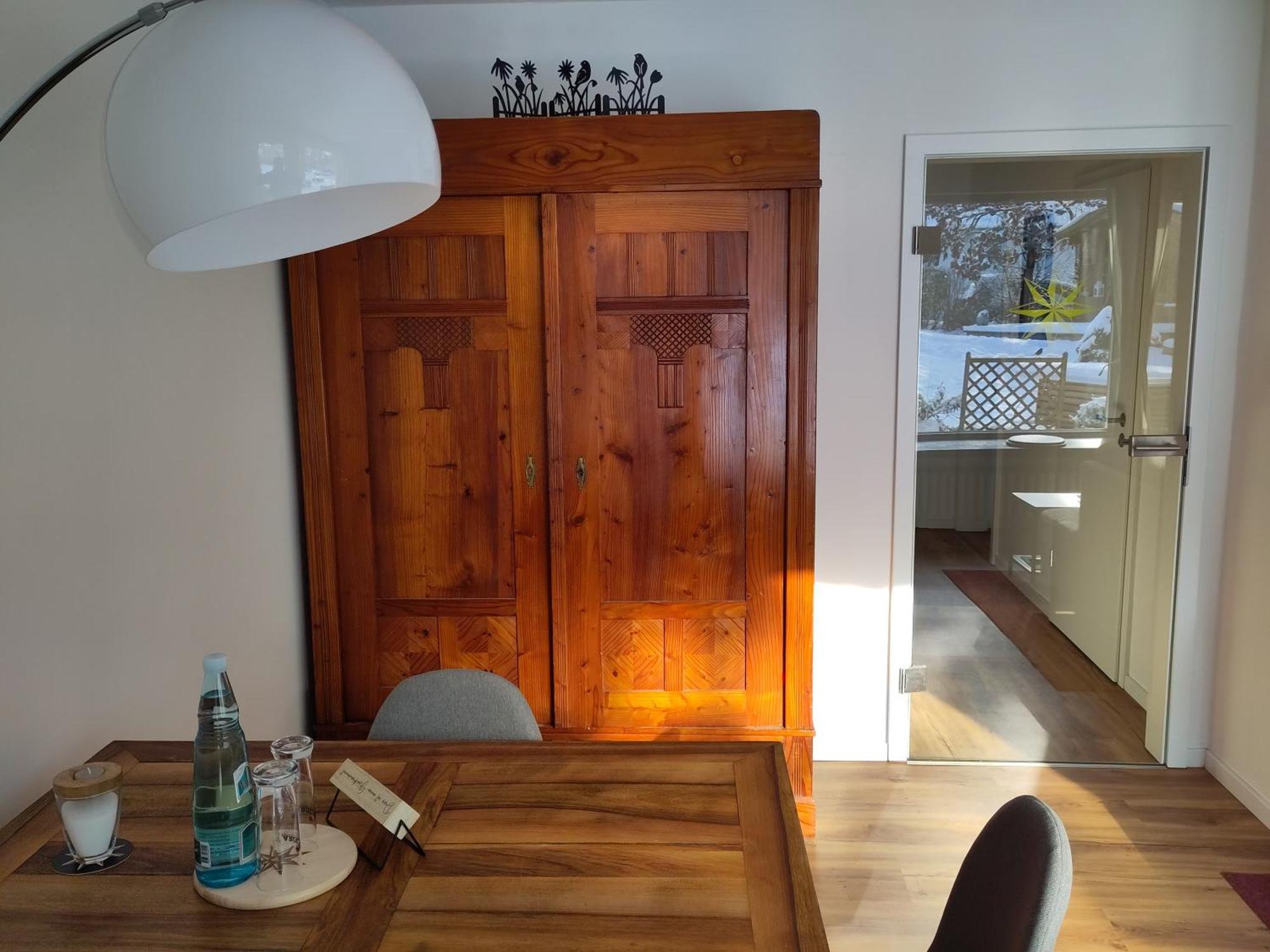 Ruhige „suedhang“ Direkt Am Wald *